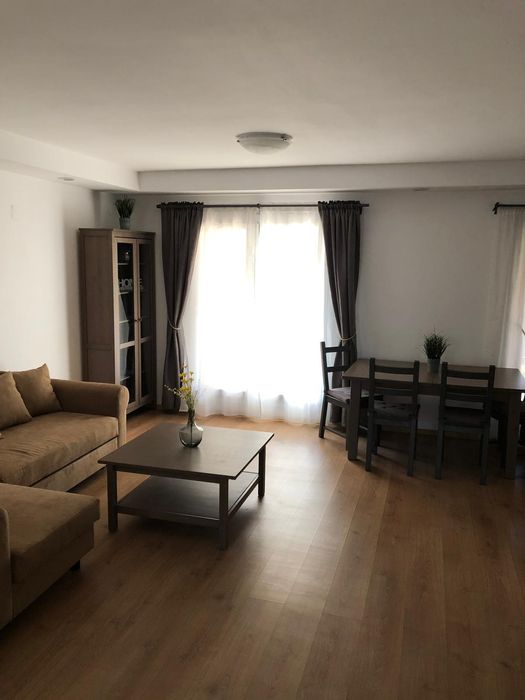Direct proprietar | Vilă P+1+M în Cosmopolis | 4 camere, 3 băi, curte și 2 parcări
