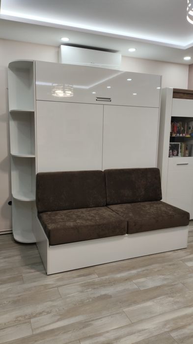 Падащо легло с диван