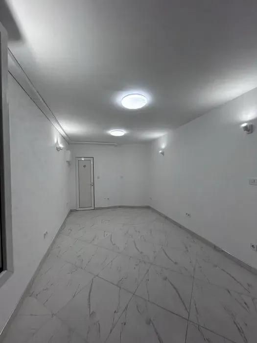 Офис, под наем, Център