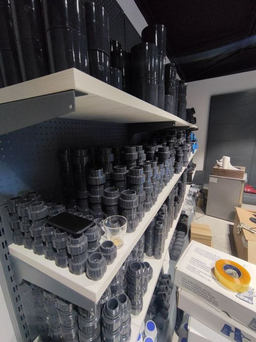 Торговые Стеллажи торговые, витрина, стеллажи, прилавки, стеллаж,