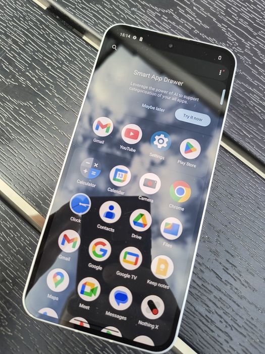 NothingPhone 2  -- 14 GB RAM --256 Gb