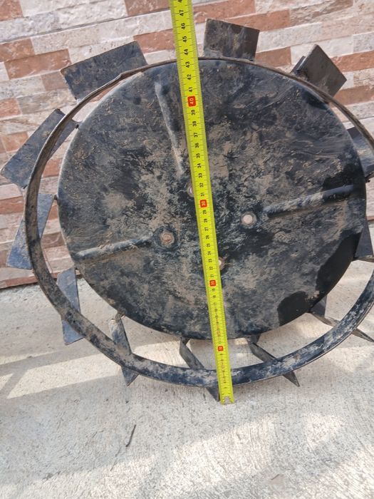 Roți din fier pentru motocultor- motosapă  Diametru 47 cm.