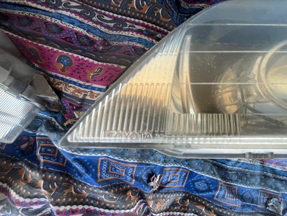 Фара Тойота Виста