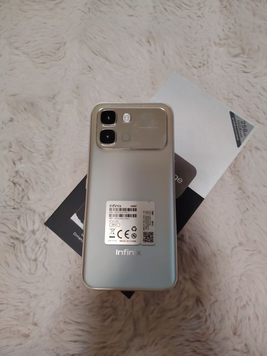 Продам infinix note edge в идеальном состоянии!