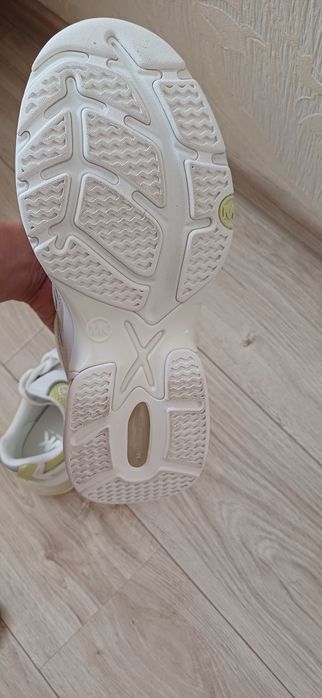 Michael kors,спортни обувки Kit Trainer Extreme нови от естествена кож