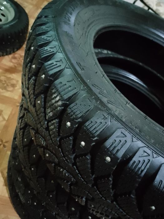 Шины зимние  R14