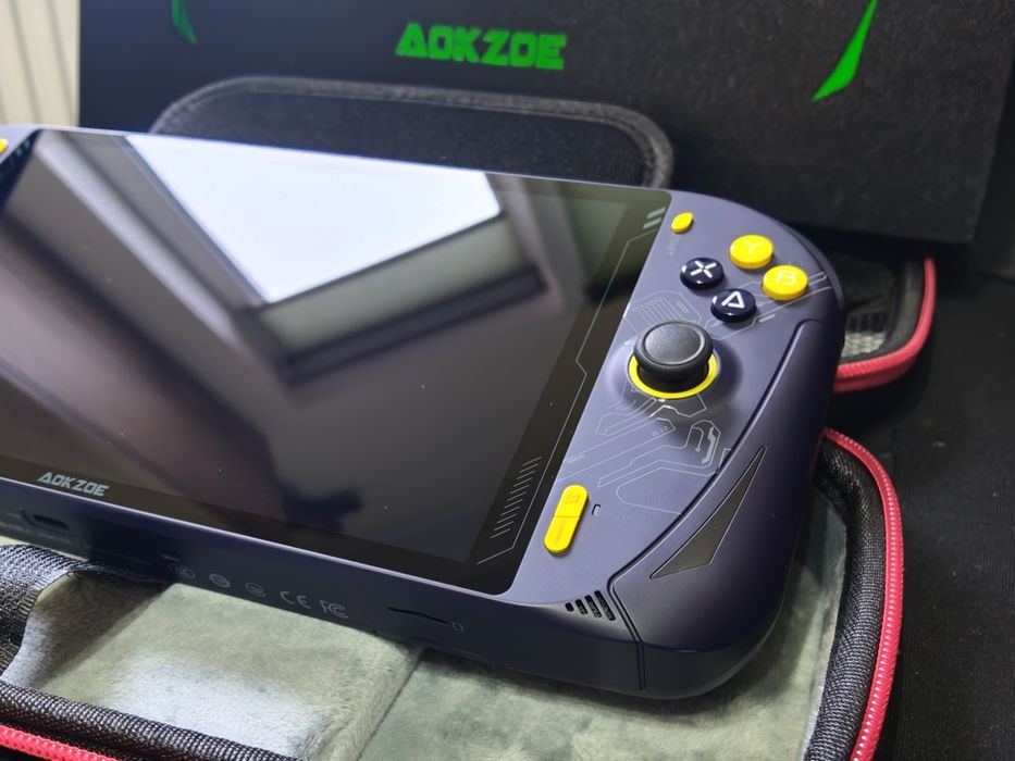 AokZoe A1 - Ryzen 6800U, FHD 8 inch, 16GB ram, 512GB SSD