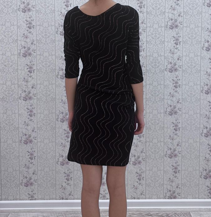 Новогодняя көйлек сатылады