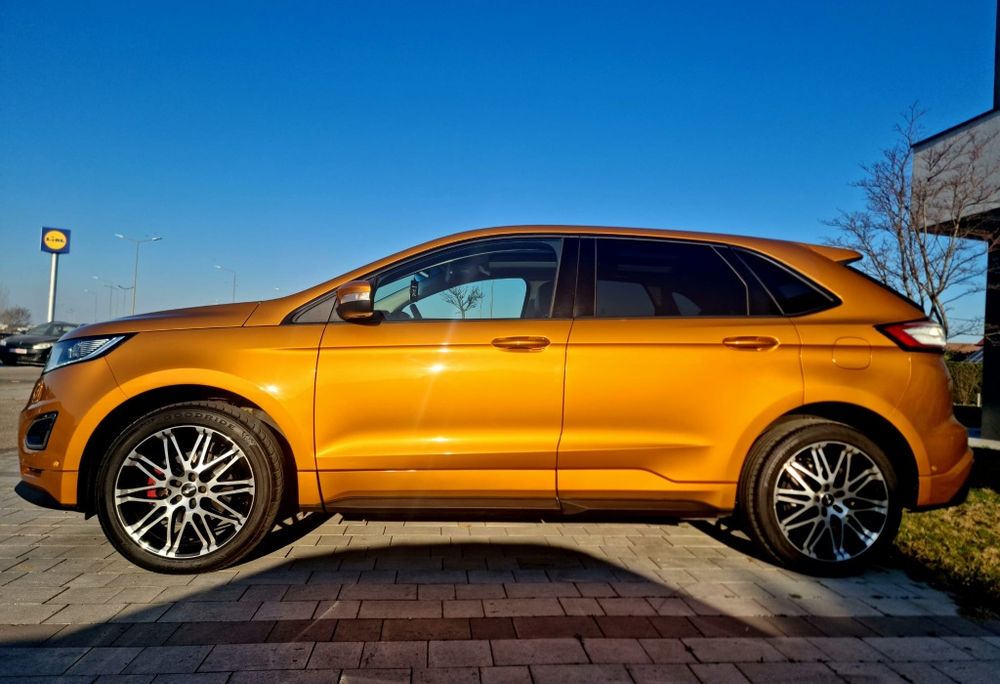 Ford Edge ST Line 2.0 TDCI  210cp 4x4