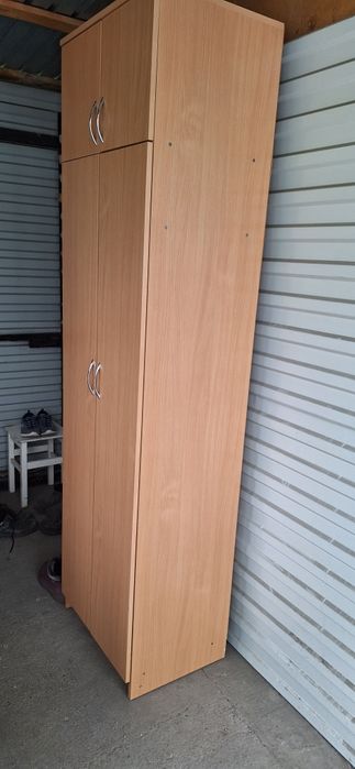 Продам гарнитур прихожей