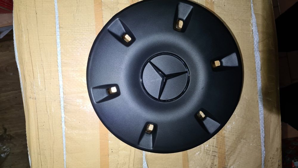 Капачки за джанти , и задни габарити за мерцедес спринтер 906