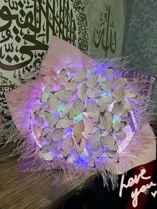 Букеты из бабочек во всех расцветках