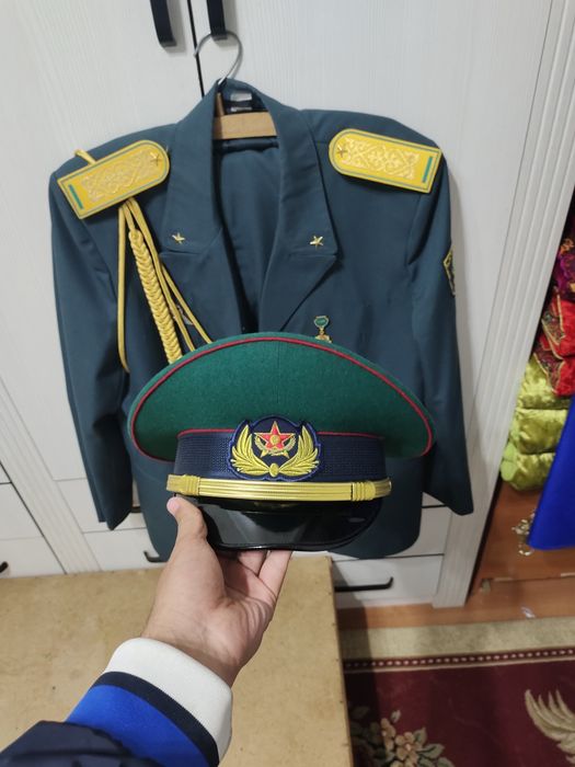 Продается военная парадная форма