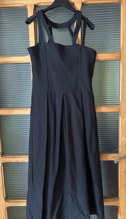 Rochita neagra de club