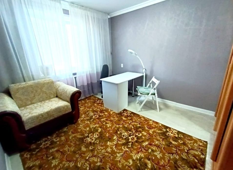 3-комнатная на 68 квартале