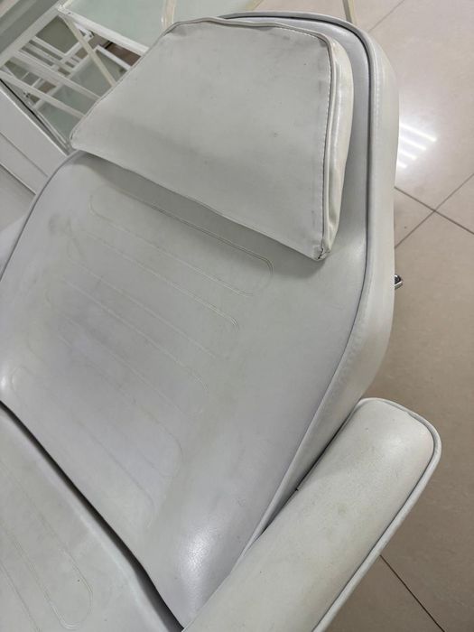 Косметологическая кушетка