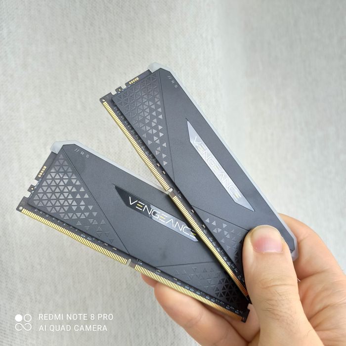 16 gb ddr4 corsair vengeance second hand si noi de vanzare