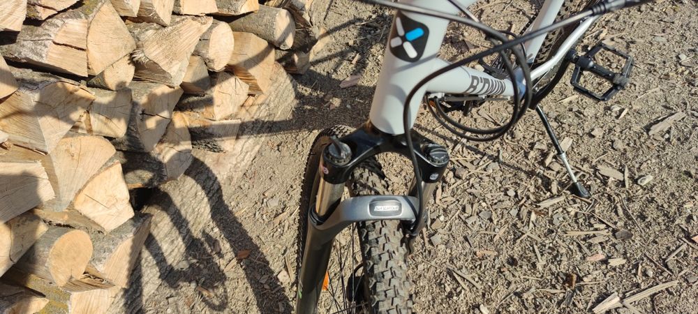 Bicicleta Btwin Riverside 900