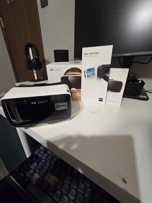 VR ONE plus "очила“