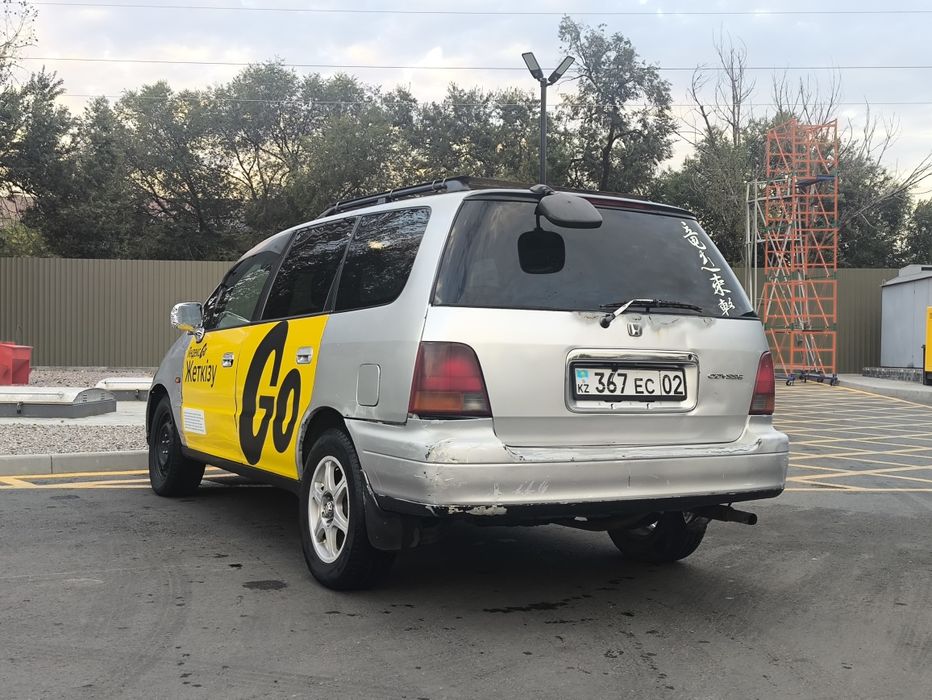 Авто в рассрочку Honda Odyssey