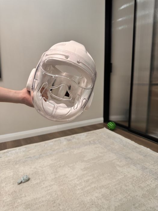 Продам шлем для киокушинкай карате