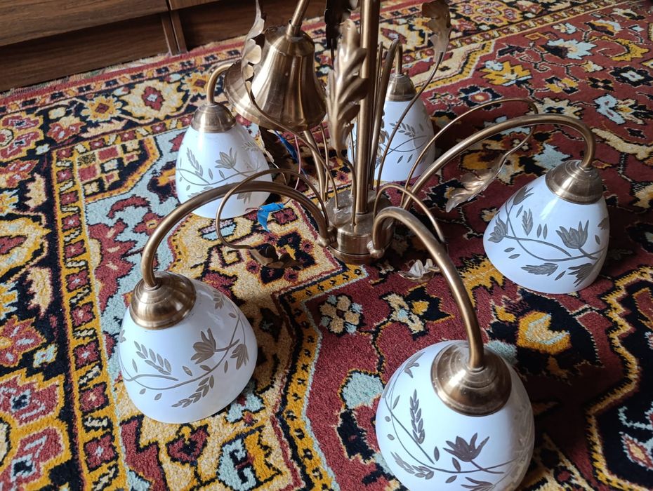 Люстры по 5 тысяч