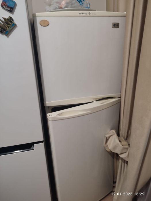 Холодильник в хорошем состоянии