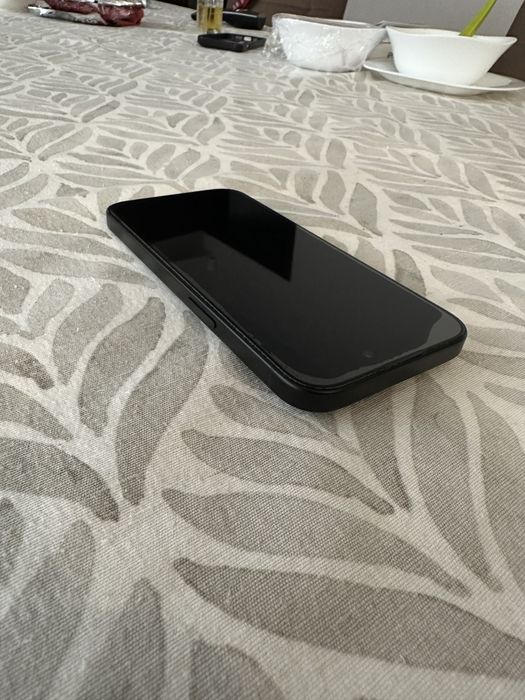 iPhone 15 black 128GB 85%