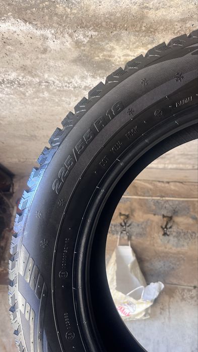225/55 R18 Viatti 4шт