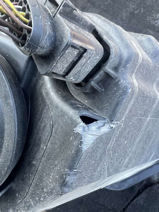 Оригинален Десен Ляв фар Volkswagen Tiguan I 2007-2015 с забележки