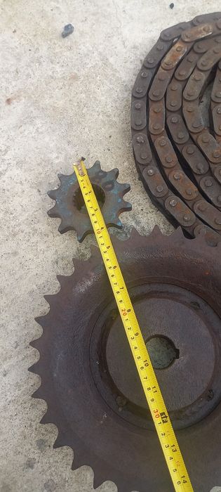 pinion troliu 16b 350 mm lant 16b troliu