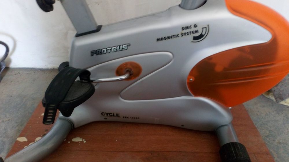 Велотренажер "PROTEUS"