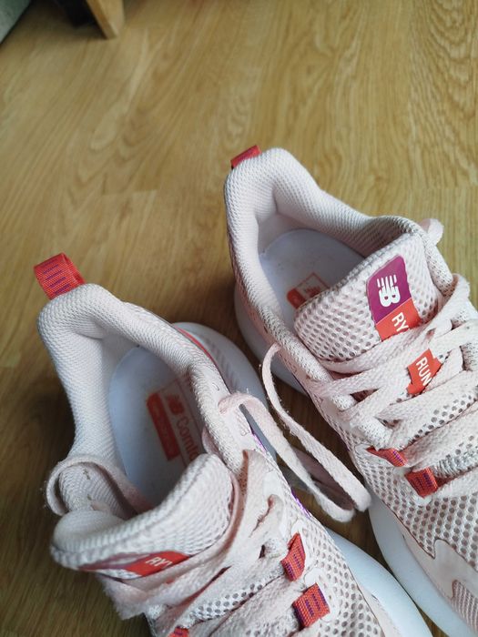 Adidasi New Balance dama marimea 36 femei