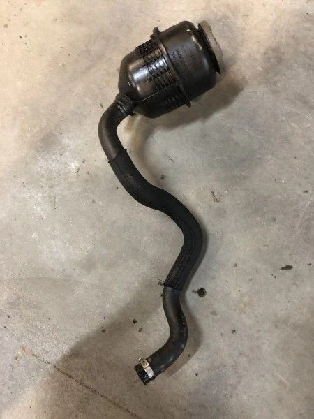 Vas ulei servodirectie Audi A4 B8 2010 cod 4F0422371D