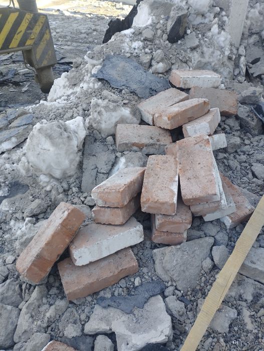 Продам плиты перекрытия  б/у