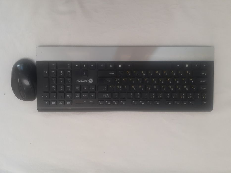 Клавиатура беспроводная и комплектующие для ПК