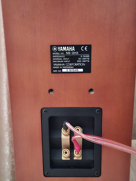 Продаются колонки Yamaha NS2 HX
