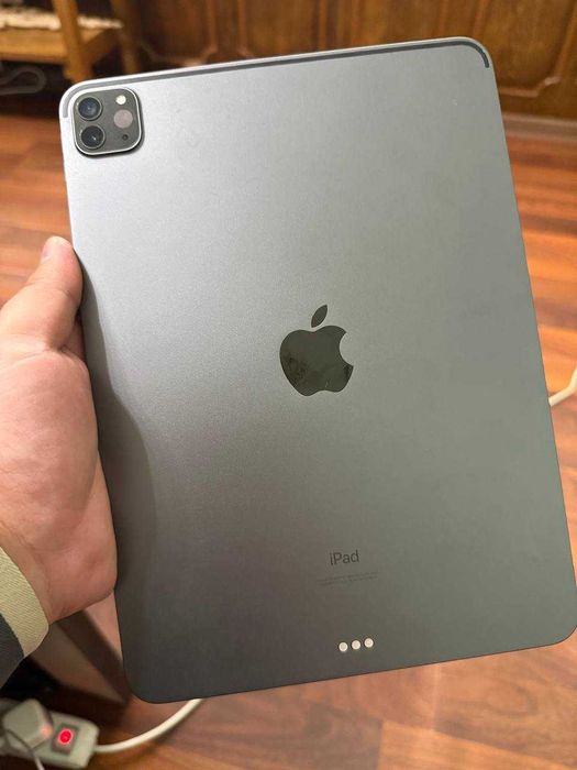 iPad Pro 11 дюймовый 3 поколения M1 чип