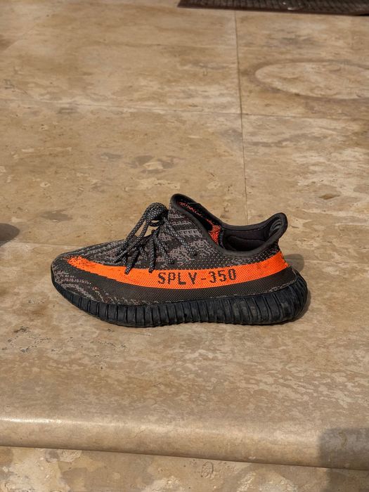 Yeezy boost 350 model carbon beluga, mărimea 40