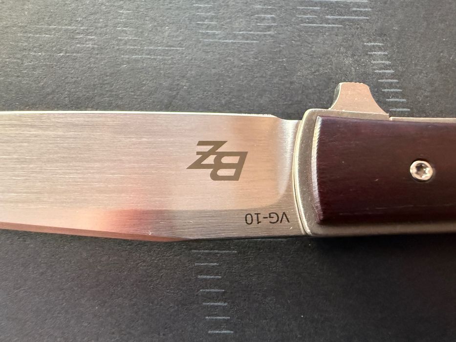 Cutit Boker Urban Trapper - nou in cutie