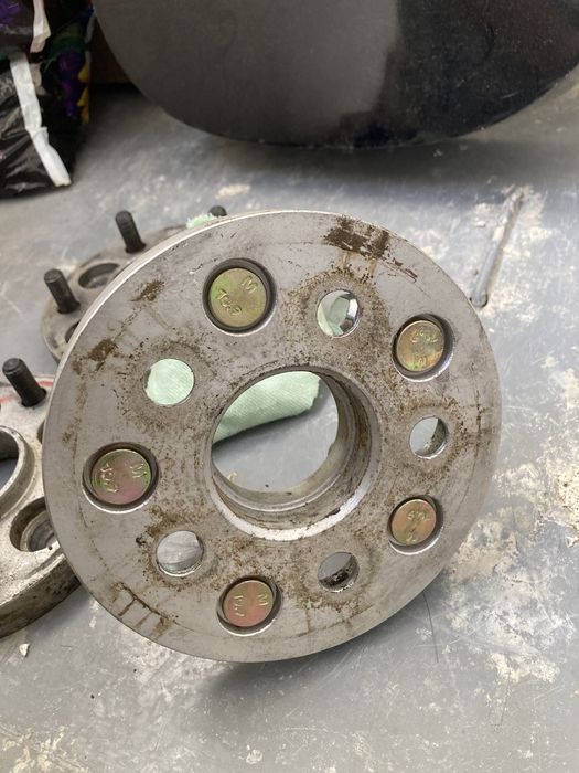 Продам проставки