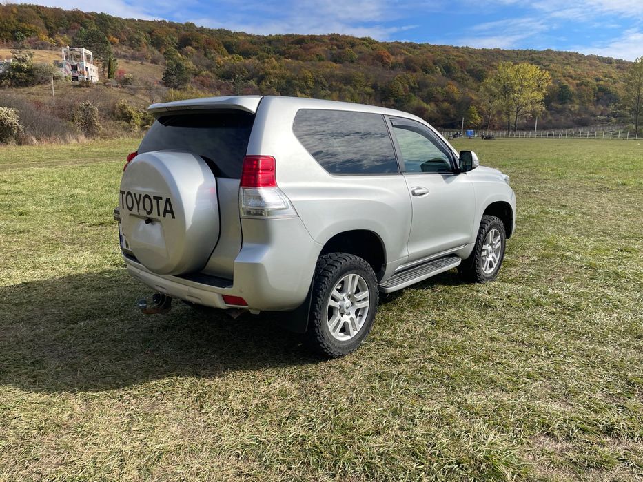 Toyota Land Cruiser J155 3.0 D-4D | 190 CP | Automat | 4x4 | 3 uși | TVA deductibil