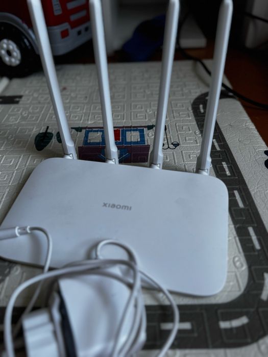 Продам роутер Xiaomi