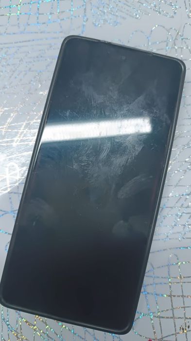 Телефон poco m6 pro