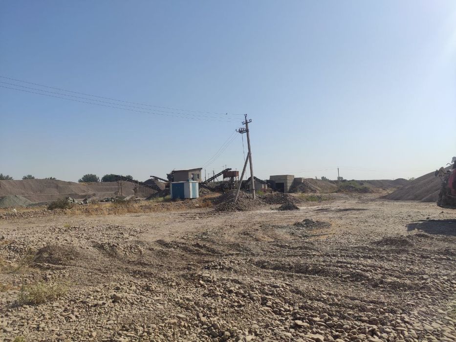 Пскентда Ишлаб чиқариш учун мўлжалланган ер Бартерга сотилади!