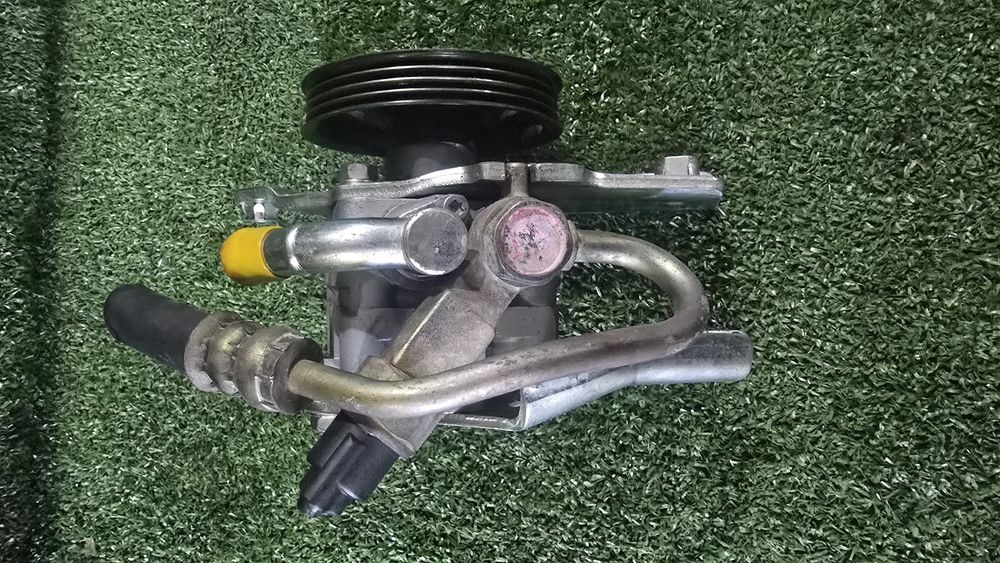Насос Гур на SR20
