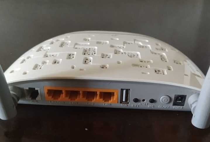 Маршрутизатор TP-Link TD-W8968(RU)