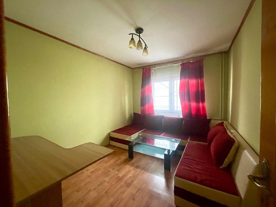 Apartament 3 camere 73mp