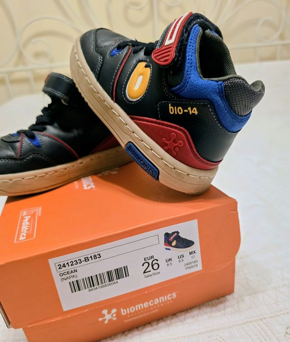 Зимни боти Biomecanics, размер 26,стелка 16,5см.