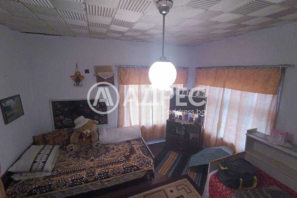 Продава се Къща в Завет - 100 кв.м за 306 €/кв.м - Снимка #8